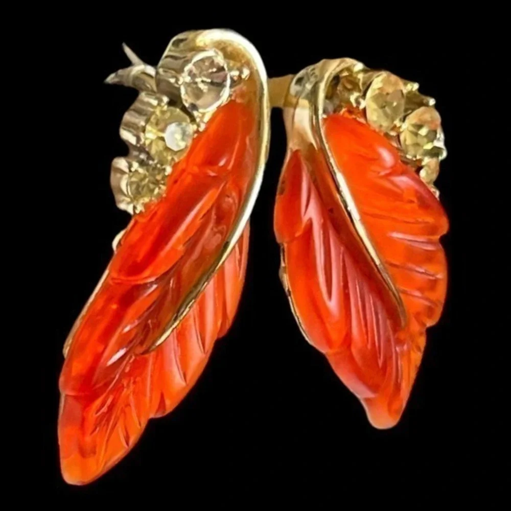 Vintage 1960’s Lisner Vibrant Orange Transparent  Leaf & Rhinestone Earrings